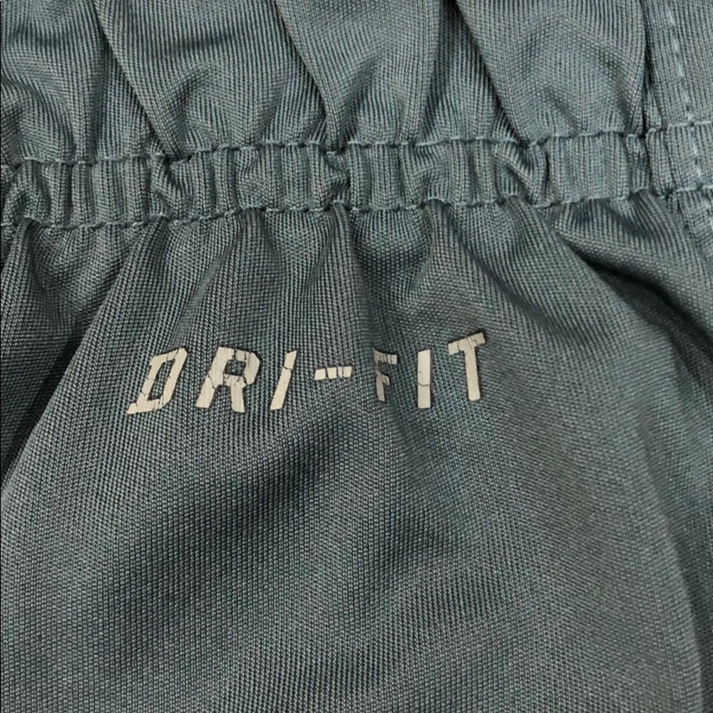 🏀Men’s M Nike Athletic Shorts with pockets - Picture 6 of 7